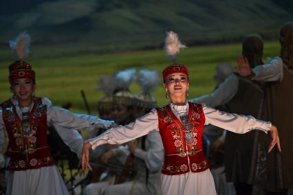 Гала-концерт мастеров искусств Казахстана в Большом театре