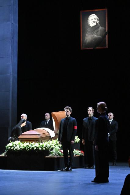 Прощание с актером Владимиром Симоновым в Москве