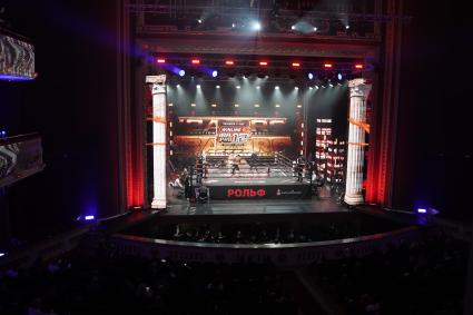 Боксерский турнир \"IBA.PRO 12\" в Самарском театре оперы и балета