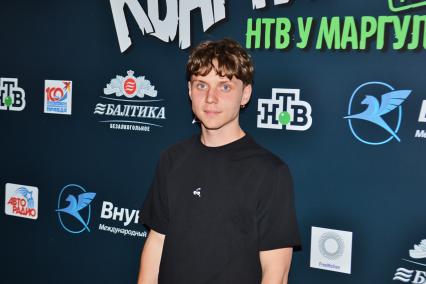 Ваня Дмитриенко