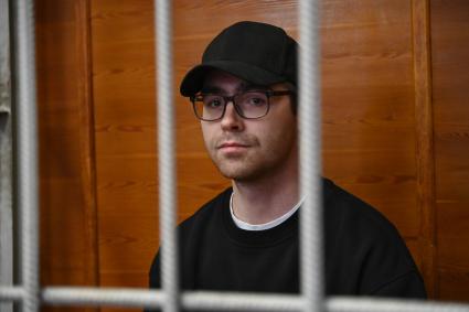 Редактор Ura.ru Денис Аллаяров в суде