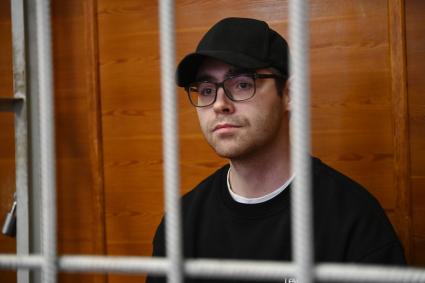 Редактор Ura.ru Денис Аллаяров в суде