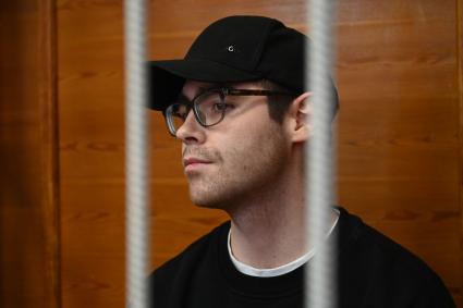 Редактор Ura.ru Денис Аллаяров в суде