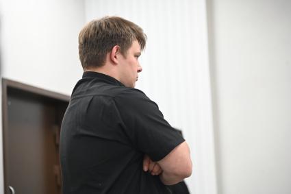 Бывший учитель физики Сергей Перминов в суде