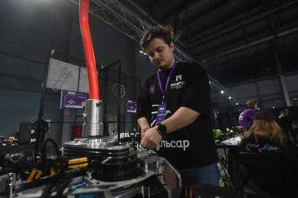 Международный чемпионат \"Битва роботов\" в Екатеринбурге