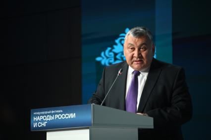Пленарное заседание фестиваля Народы России и СНГ\"