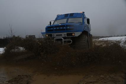 Пресс-тур в рамках выставки вездеходов в парке \"Патриот\"