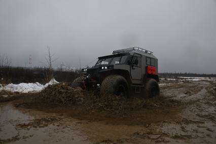 Пресс-тур в рамках выставки вездеходов в парке \"Патриот\"