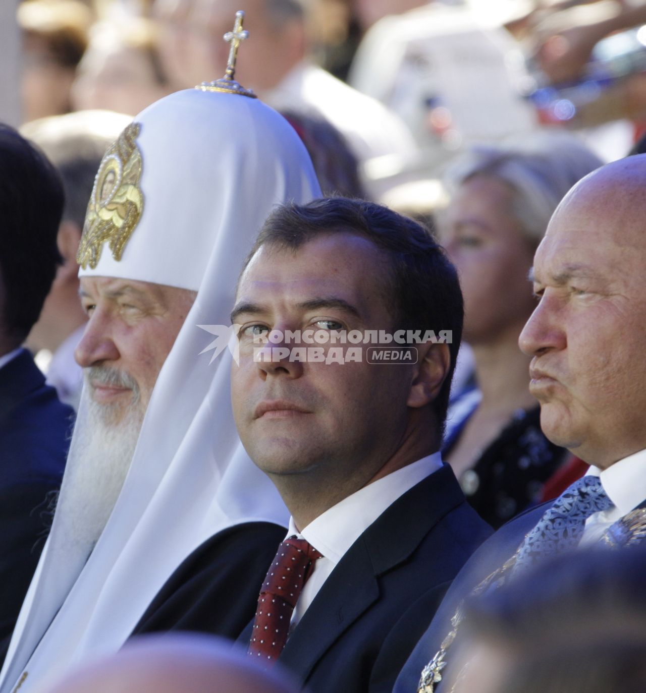 Дмитрий Медведев поздравил жителей столицы с Днем города. На церемонии празднования Дня города. С мэром Москвы Юрием Лужковым и Патриархом Московским и всея Руси Кириллом.