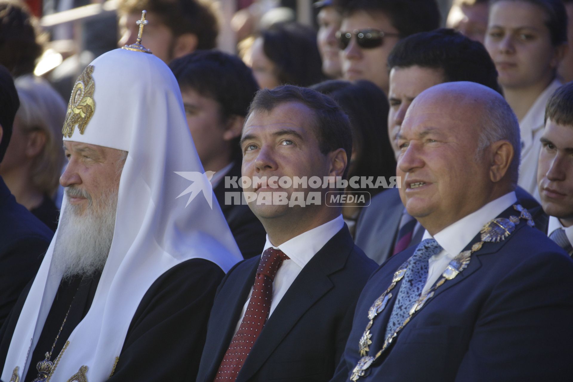 Дмитрий Медведев поздравил жителей столицы с Днем города. На церемонии празднования Дня города. С мэром Москвы Юрием Лужковым и Патриархом Московским и всея Руси Кириллом.