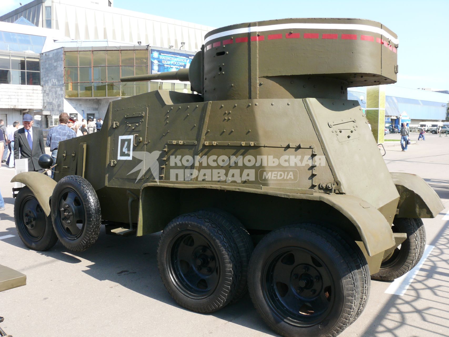 БА-6 - советский бронеавтомобиль WWII из экспозиции Кубинки (III-й Международный салон вооружений и военной техники, Москва, Экспоцентр)