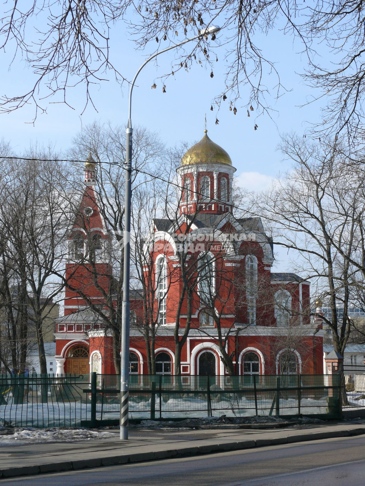 Храм Благовещения Пресвятой Богородицы. Москва, Петровский парк. Храм построен в 1844-1847 г. (арх. Ф.Рихтер) на средства и по инициативе А. Д. Нарышкиной.