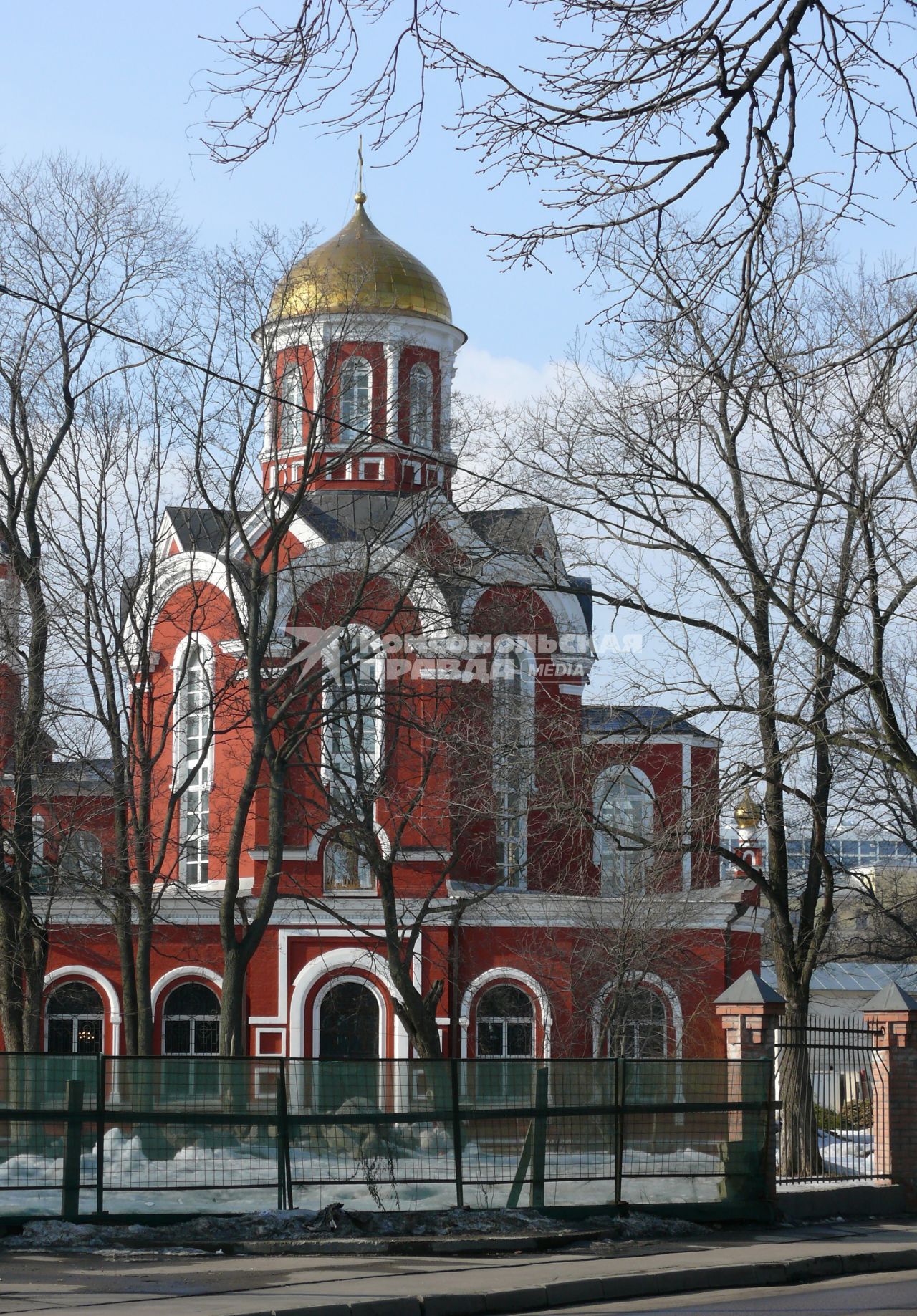 Храм Благовещения Пресвятой Богородицы. Москва, Петровский парк. Храм построен в 1844-1847 г. (арх. Ф.Рихтер) на средства и по инициативе А. Д. Нарышкиной.