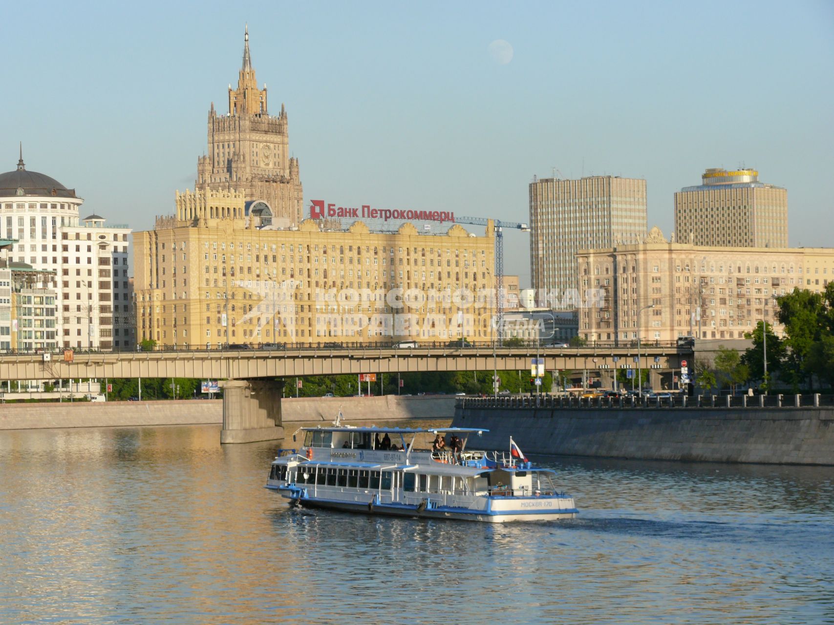 Москва Речной трамвай экскурсия прогулка по Москве реке