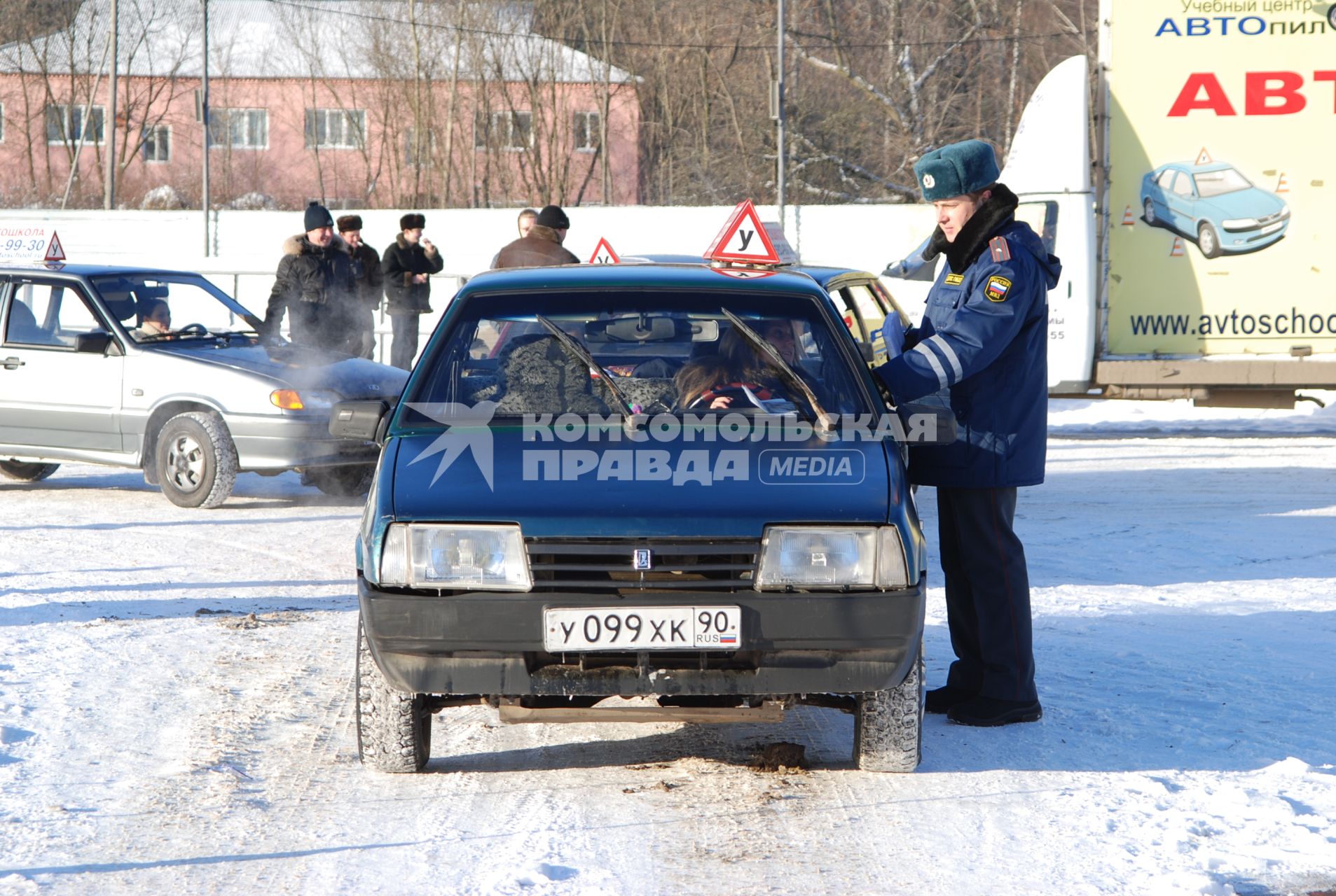 Уроки вождения водитель экзамен права на вождение