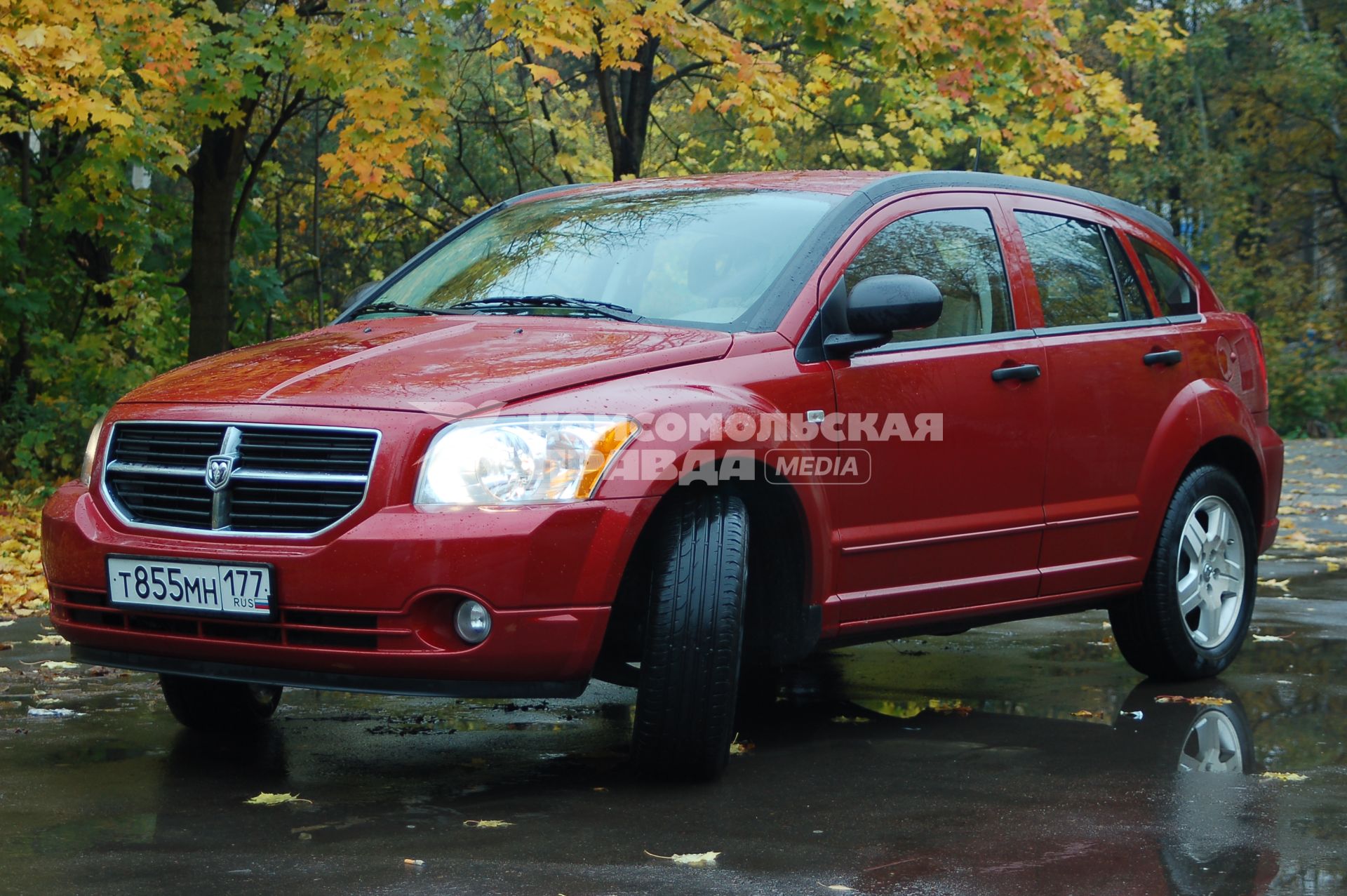 Dodge додж авто красный автомобиль