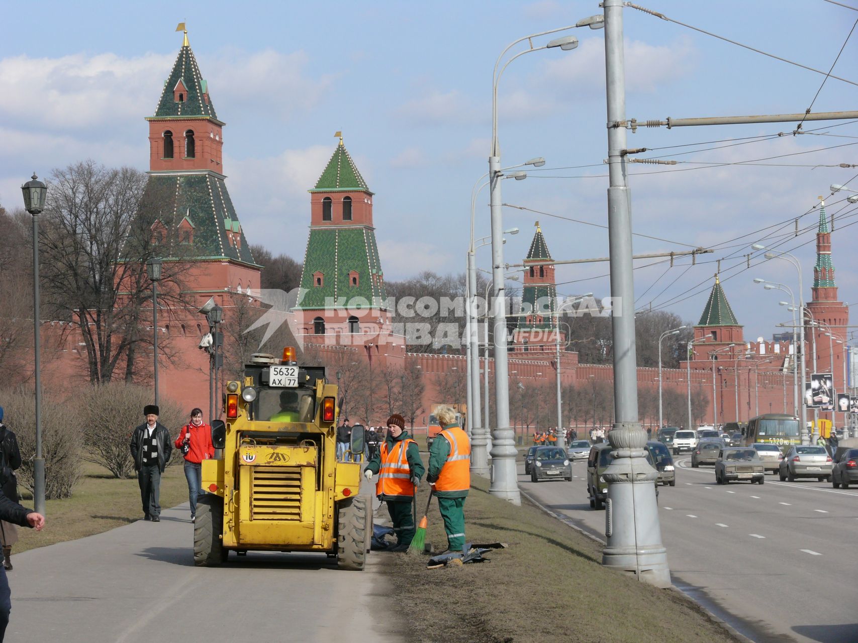 г. Москва 2008г. субботник уборка дворники