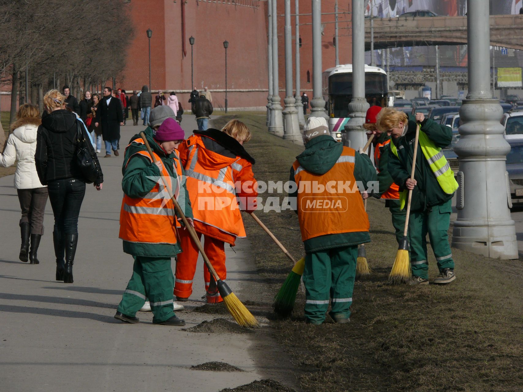 г. Москва субботник уборка дворники