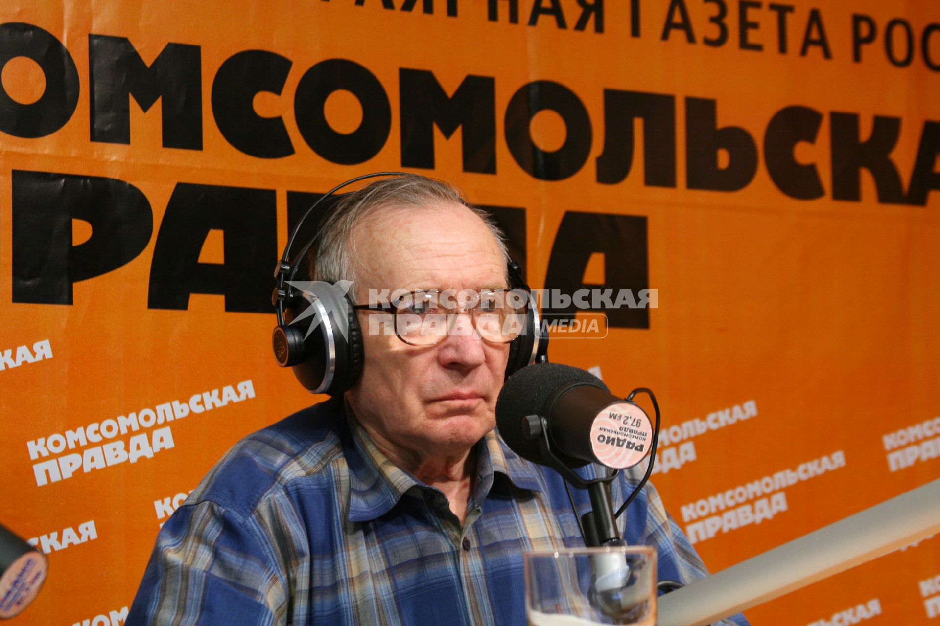 04.05.10 14:15:39 Штурман, эксперт по безопасности полетов Валентин Дудин на радио Комсомольская Правда