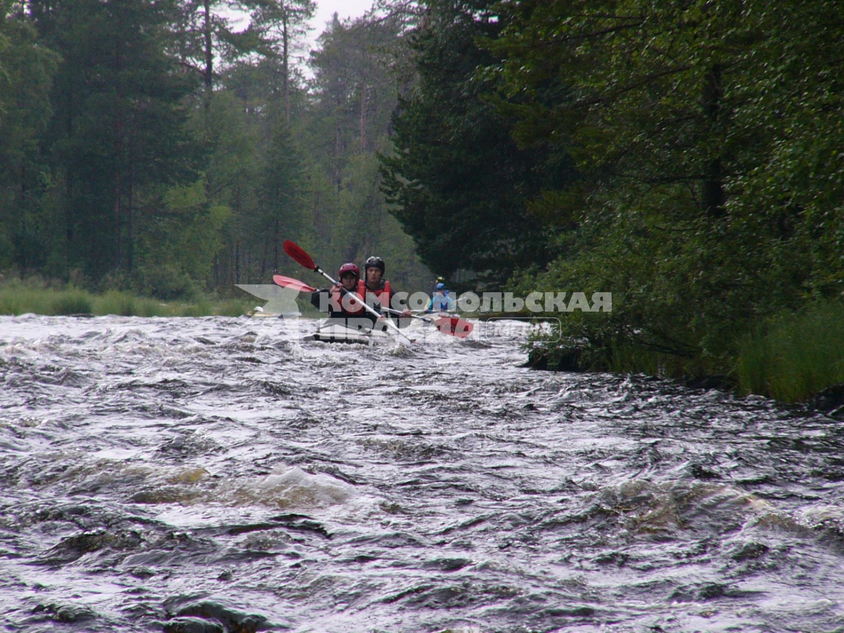 Походы и прогулки на байдарках.