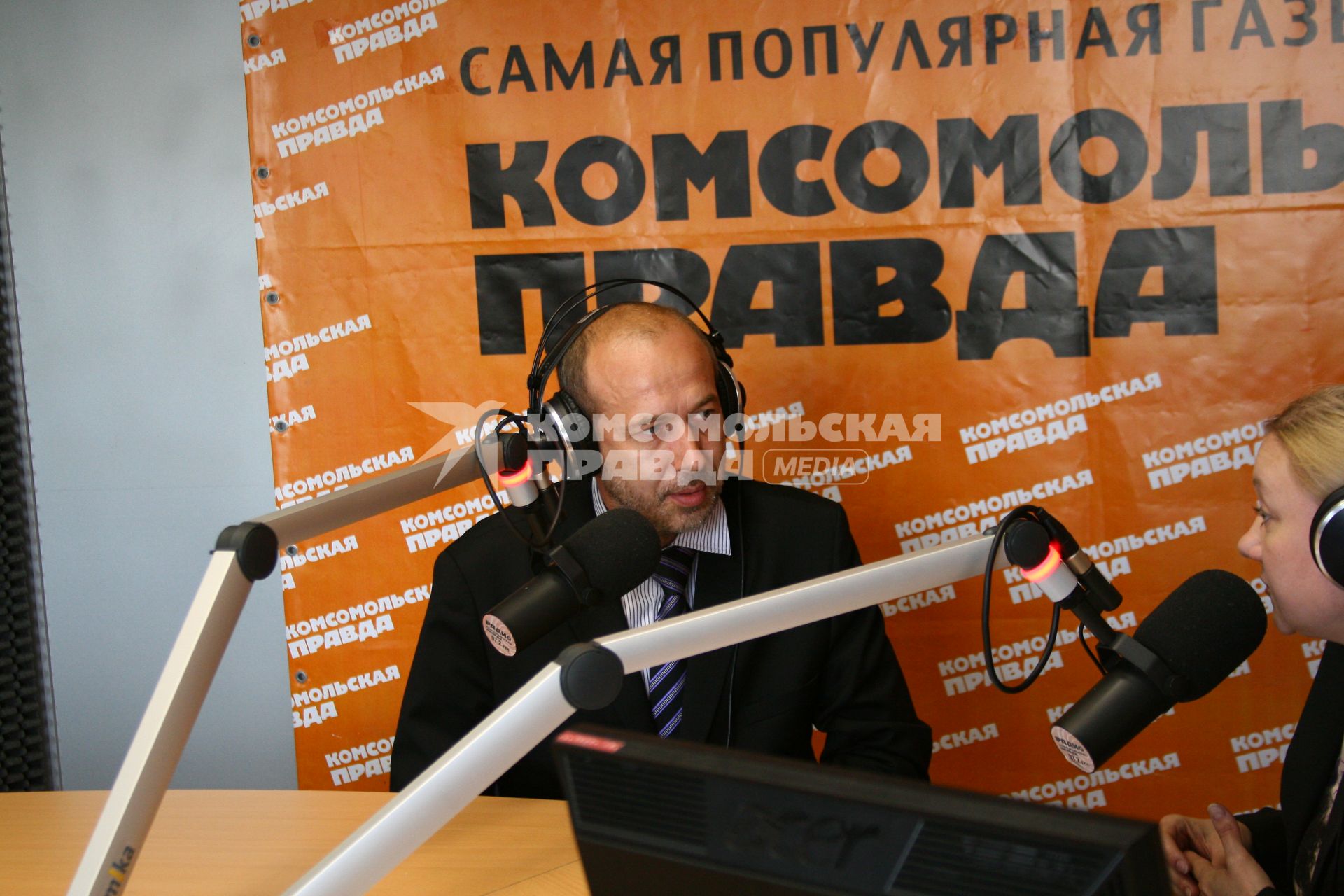 Снято: 31.05.10/12:15:02. Александр Вячеславович Аверьянов - ведущий эксперт минздрава, заместитель главного врача по научной работе НИИ пульмонологии доктор медицинских наук в гостях на радио \"Комсомольская Правда\"
