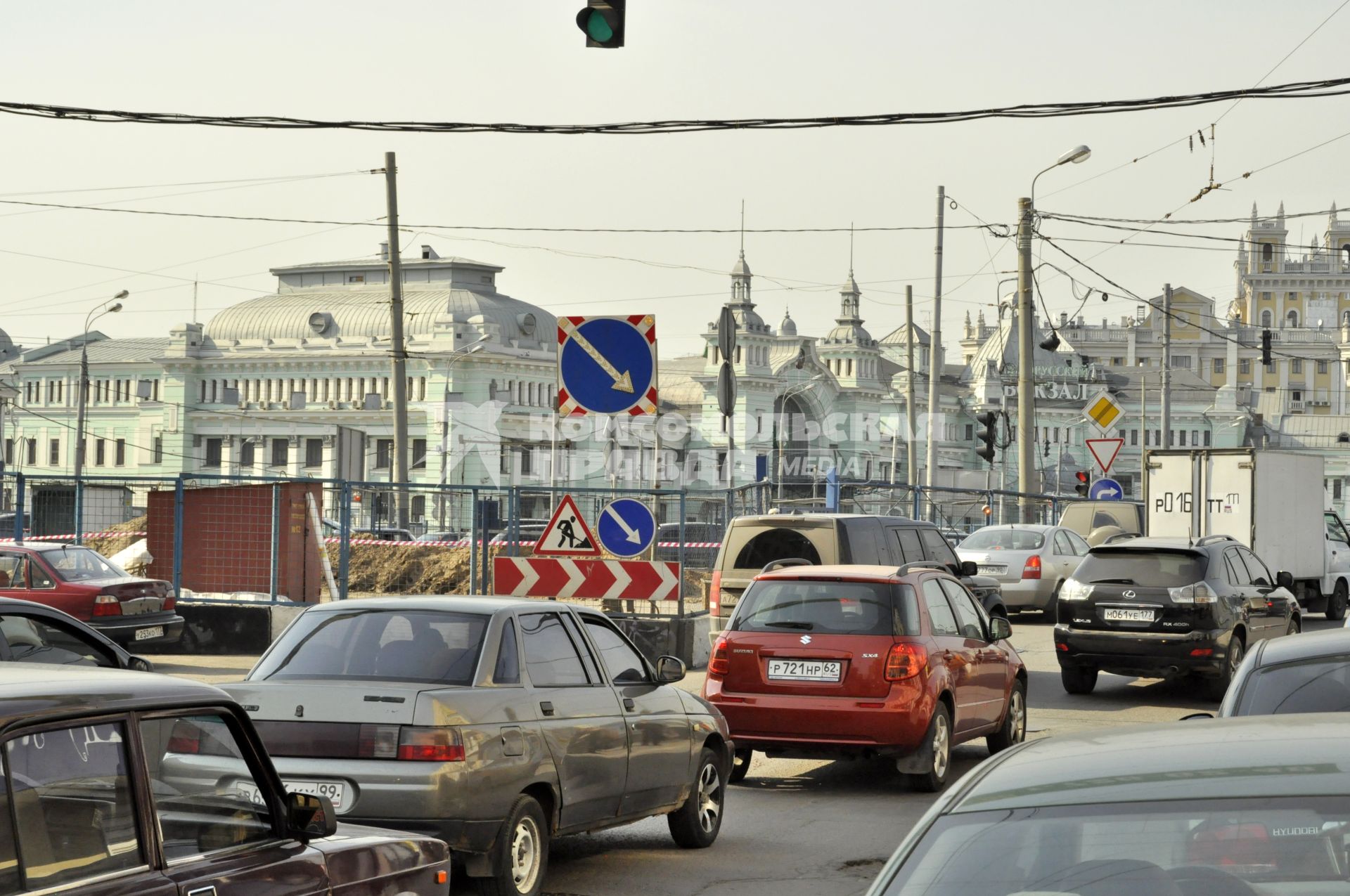 07.04.2010 Дорожные и строительные работы на площади Белорусского вокзала. Затруднение движения автотранспорта. ремонт дорог дороги