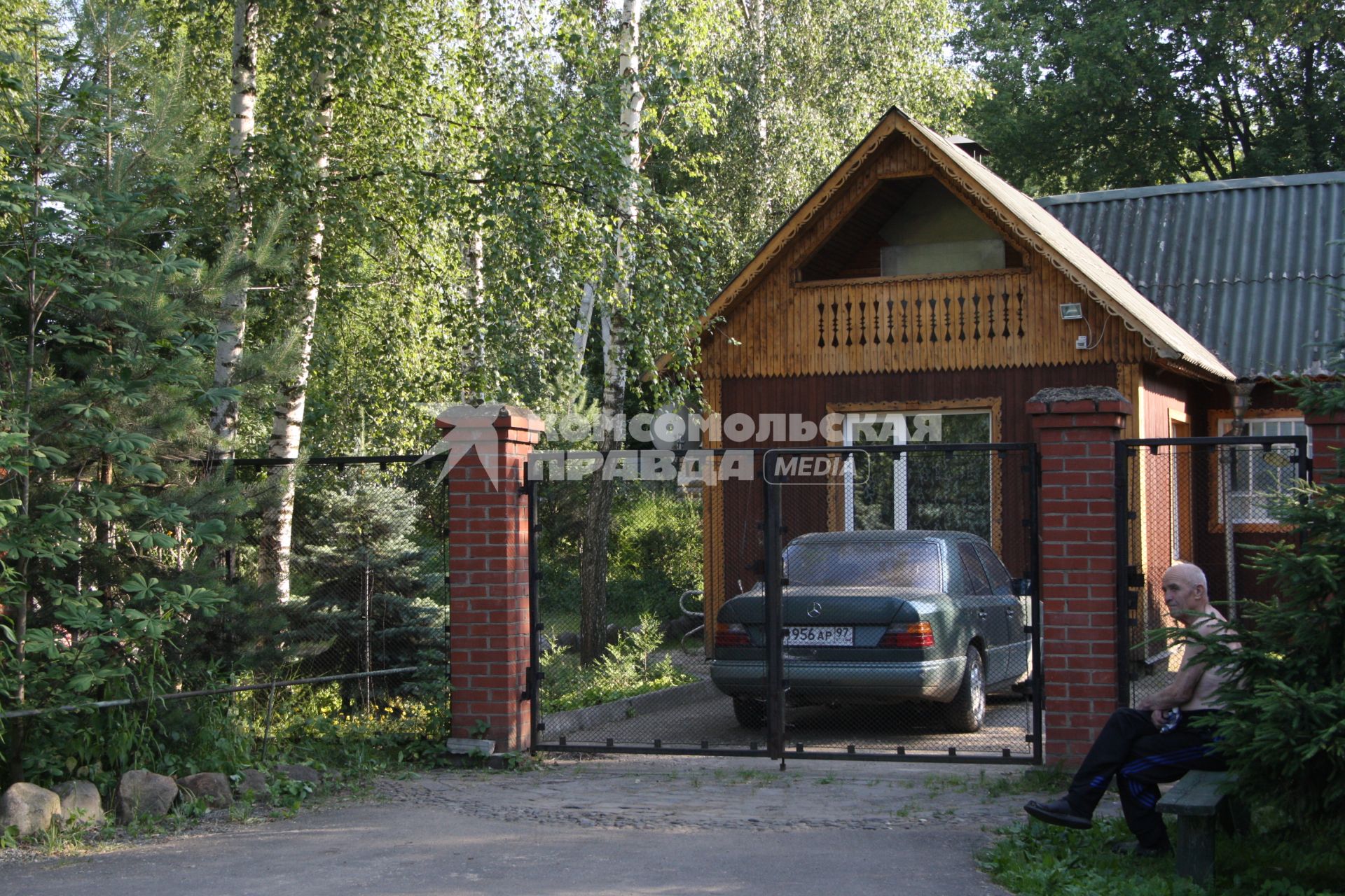 Московский поселок РЕЧНИК, 7 июля 2010 года. Конфликт. Дачная амнистия. Собственность. Садоводческий поселок.