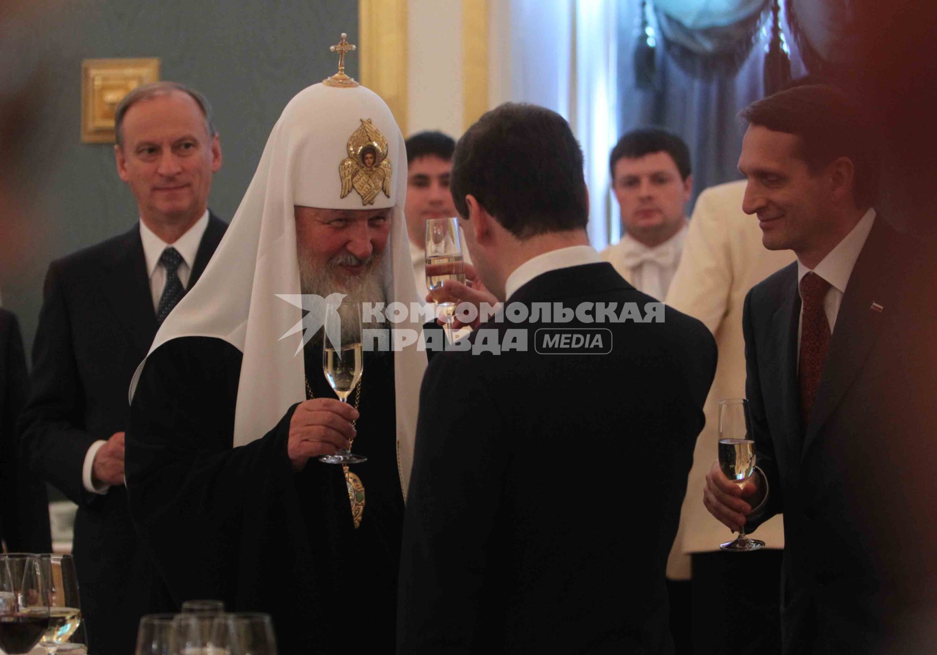 Дата: 30.06.2010, Время: 13:08. Выступление президента России Дмитрия Анатольевича Медведева на приеме выпускников высших военных учебных заведений.