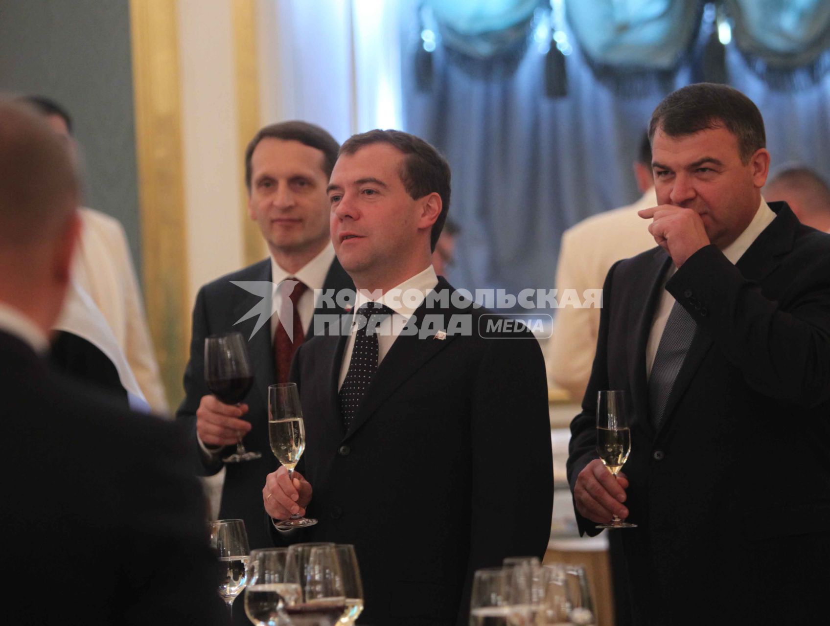 Дата: 30.06.2010, Время: 13:17. Выступление президента России Дмитрия Анатольевича Медведева на приеме выпускников высших военных учебных заведений.