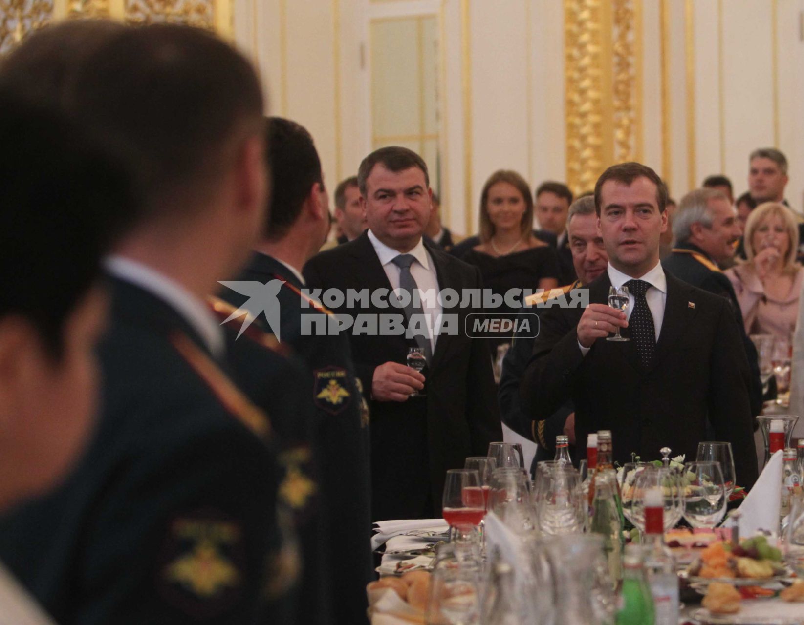 Дата: 30.06.2010, Время: 13:33. Выступление президента России Дмитрия Анатольевича Медведева на приеме выпускников высших военных учебных заведений.