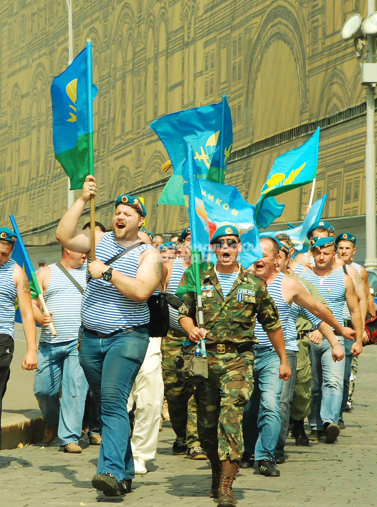 Празднование Дня воздушно-десантных войск (ВДВ) на Красной площади, Москва, 2 августа 2010 года. Армия.