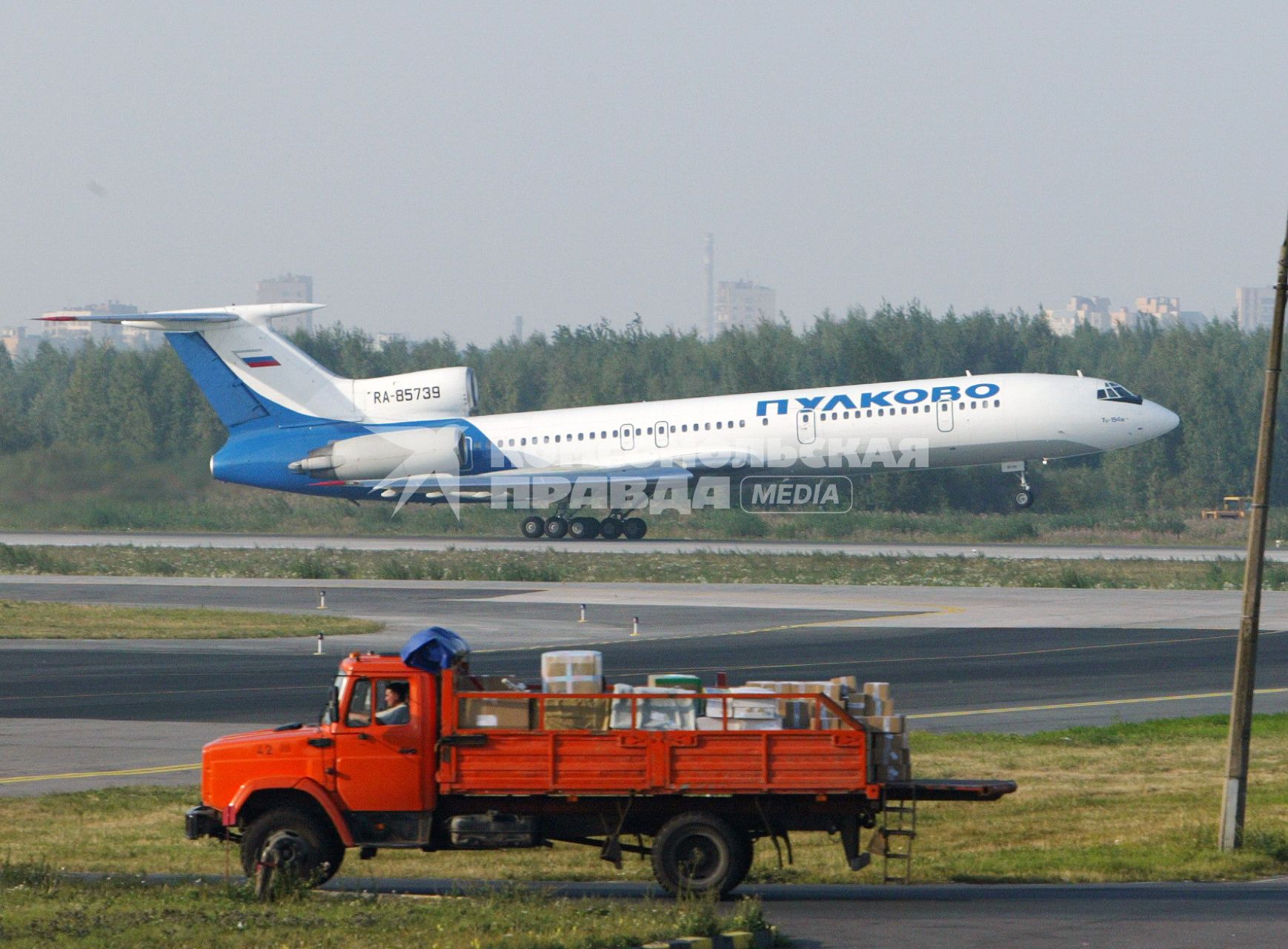 санкт-петербург 23.08.2006 . аэропорт