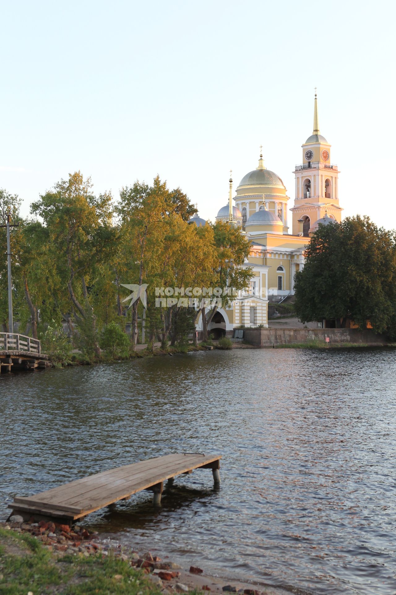 г. Осташков Россия Тверской области. 31 июля 2010 год. Женский монастырь.