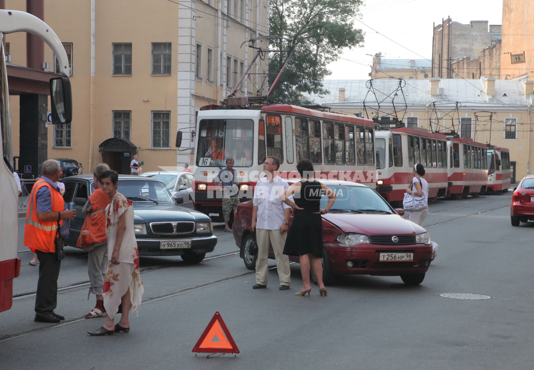 санкт-петербург 26.07.2010 авария. трамвай. дтп