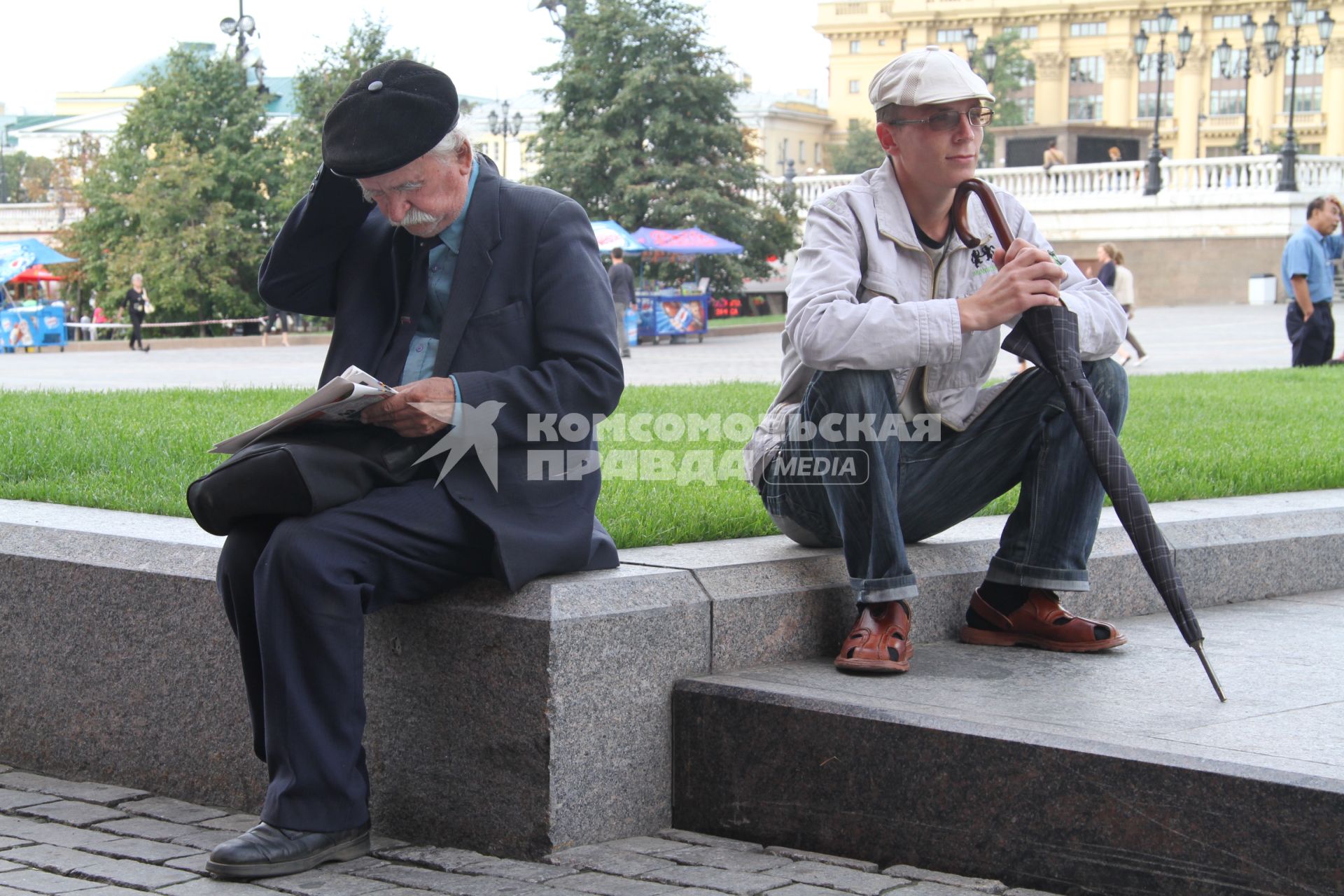 Старики и молодежь, Москва,  23 августа 2010 года.  Пенсия. Пенсионная реформа.