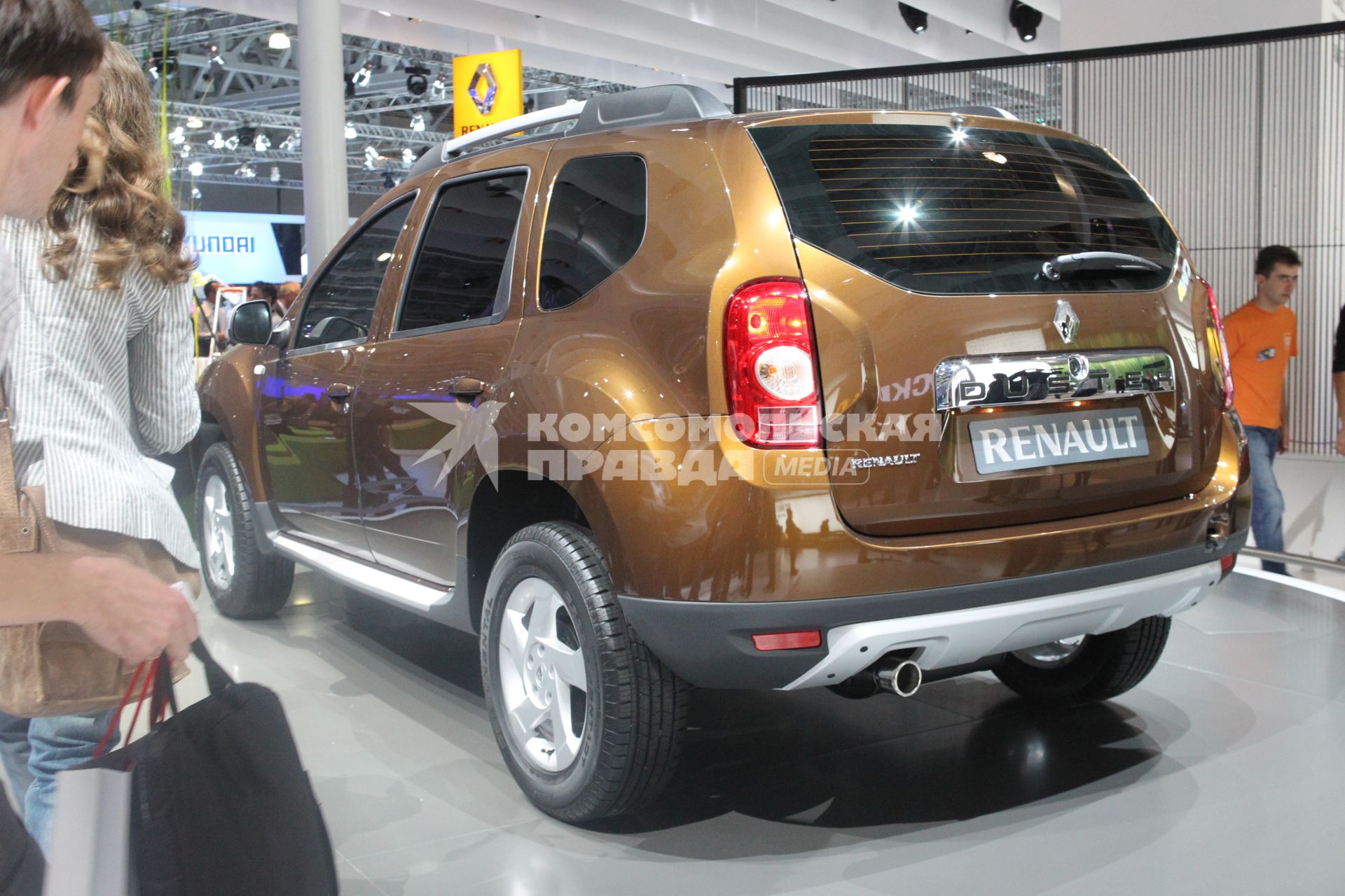 Открытие Московского международного автосалона - 2010, 25 августа 2010 года. Рено DUSTER.