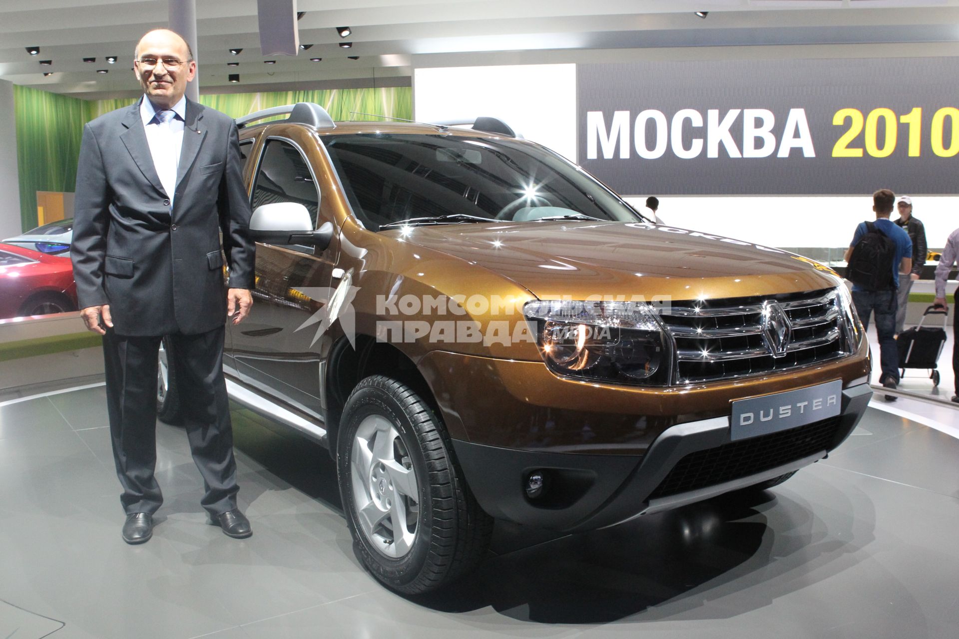 Открытие Московского международного автосалона - 2010, 25 августа 2010 года. Рено DUSTER.