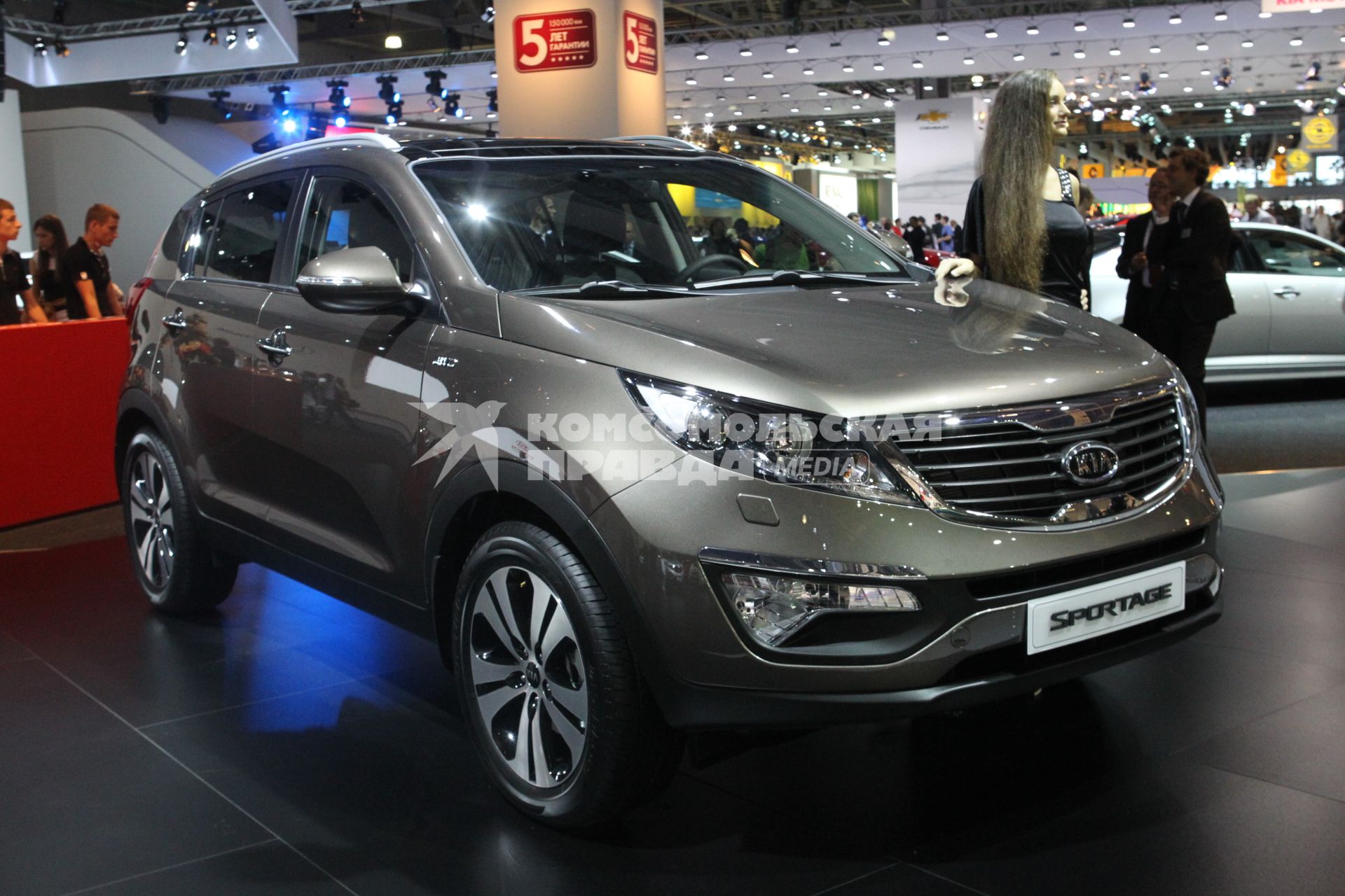 Открытие Московского международного автосалона - 2010, 25 августа 2010 года. KIA SPORTAGE (КИА Спортейдж)