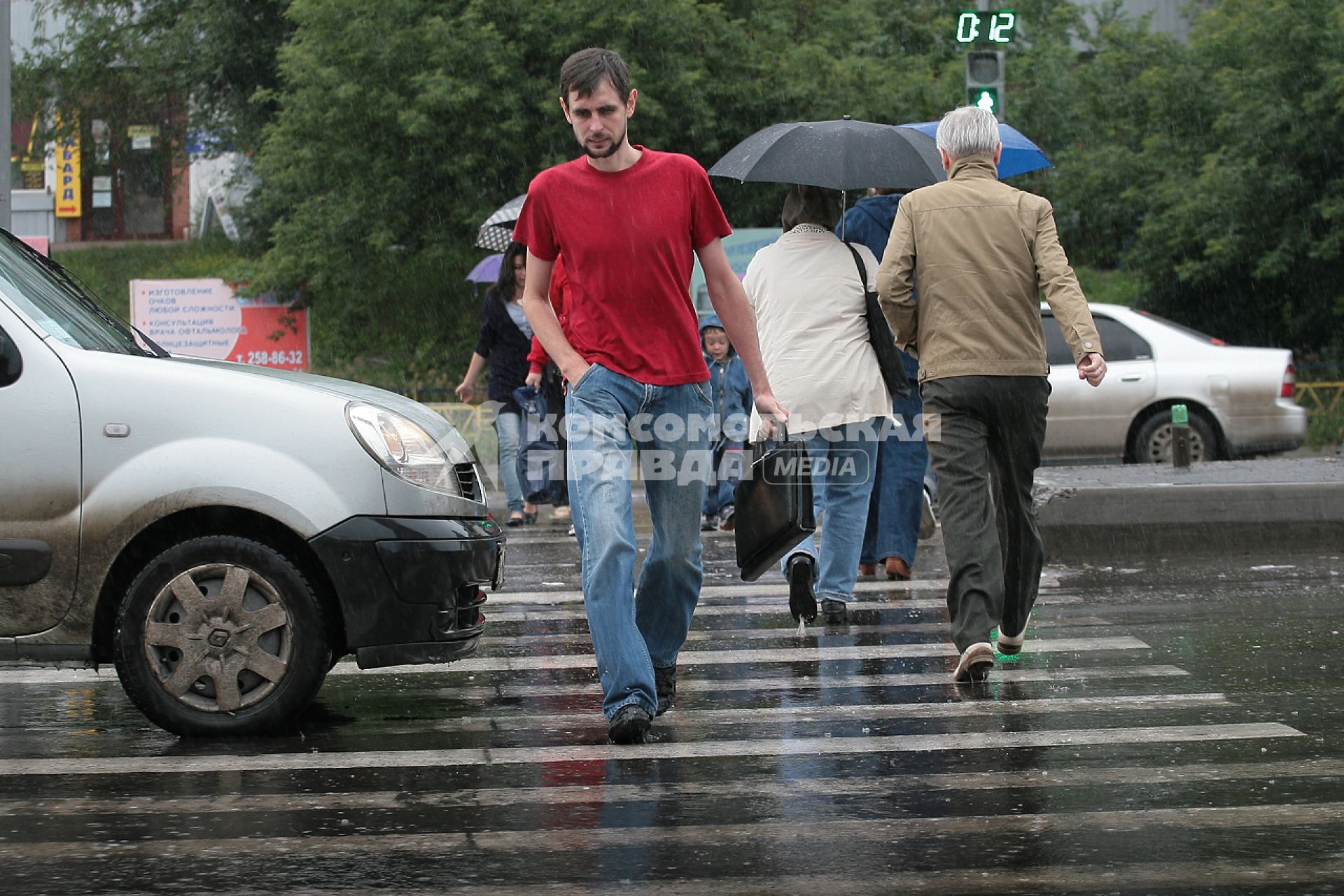 Дождь в г Красноярск, 19 августа 2010Ремонт дорог в г Красноярске, 19 августа 2010