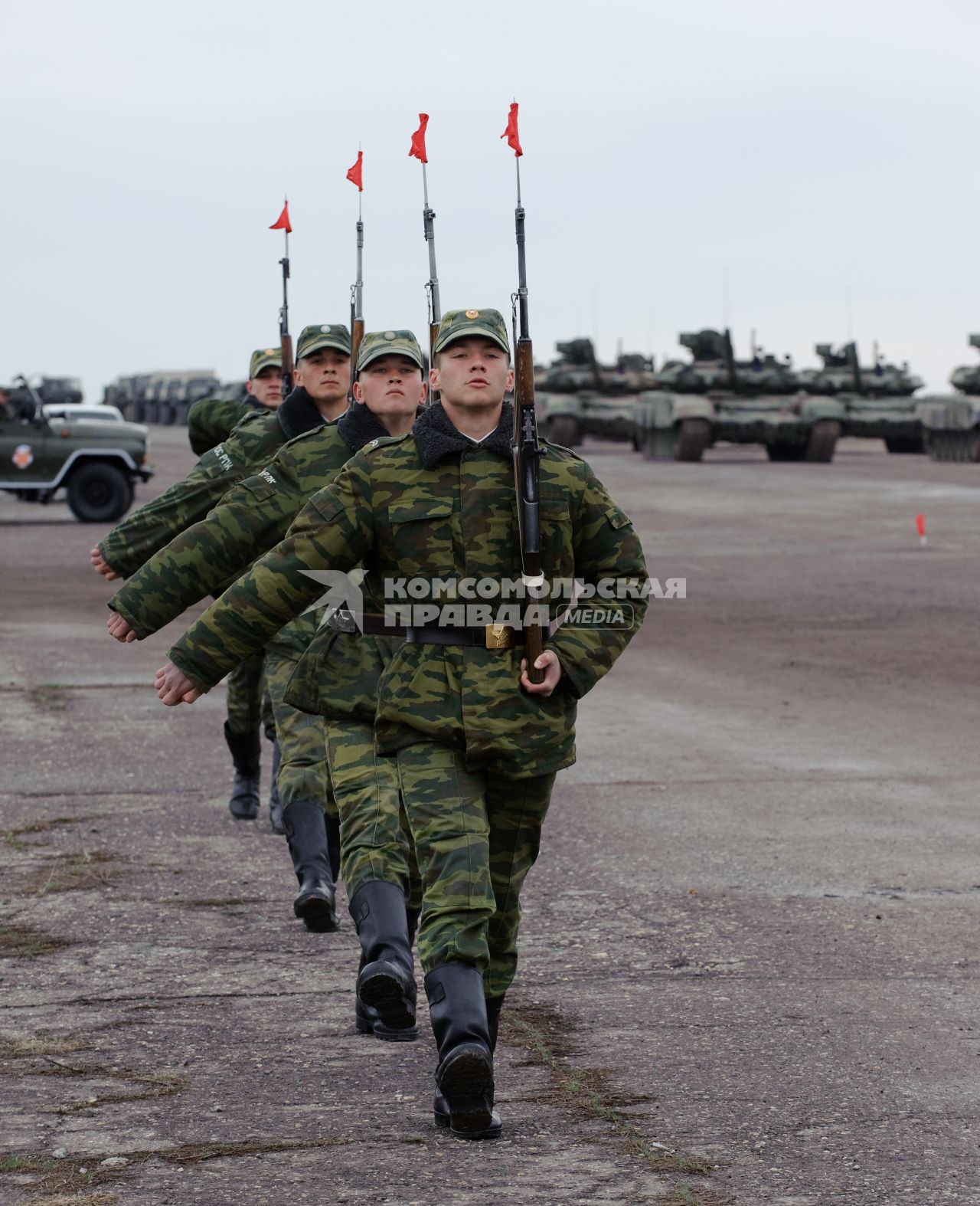 17 апреля 2010. Волгоград. Репетиция парада 9 мая.