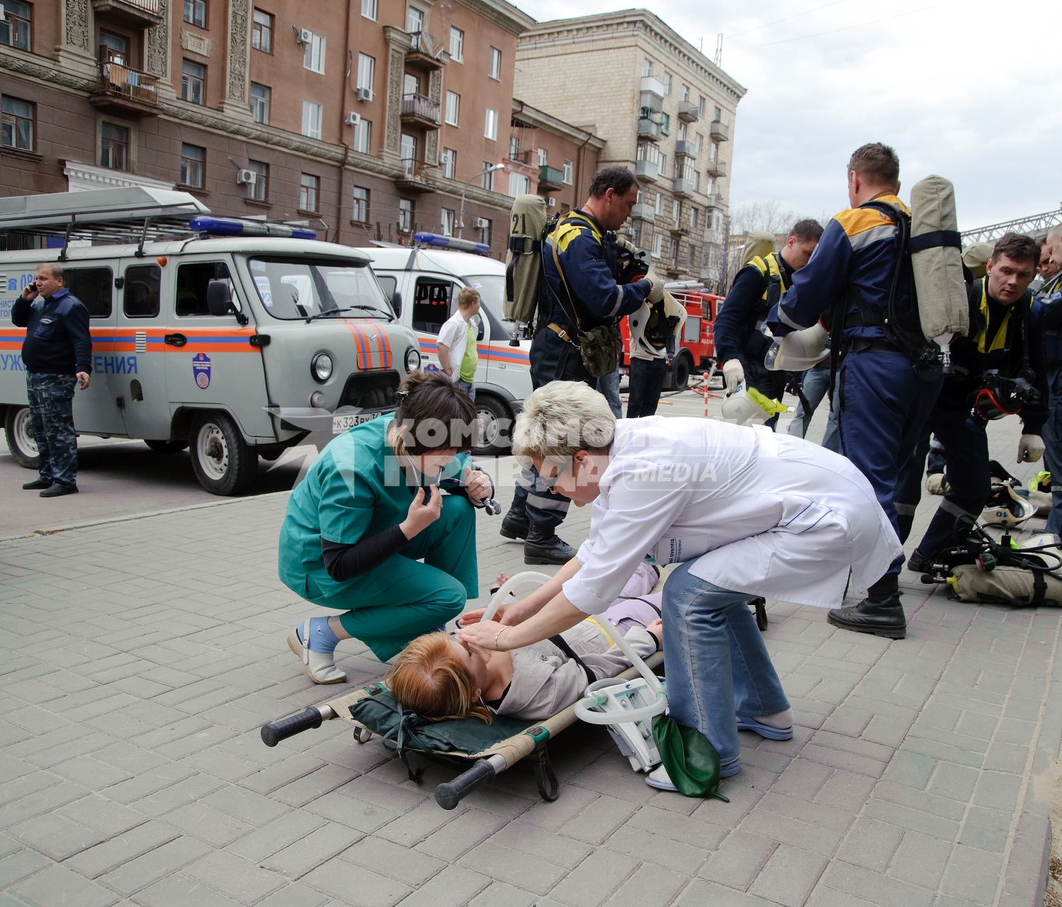 23 апреля 2010, Волгоград. Пожарные учения в Волгограсдкой академии государственной службы.