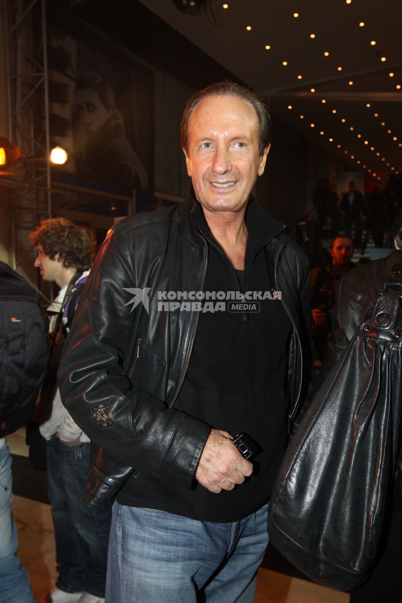 22 сентября 2010 года. Кинотеатр ПУШКИНСКИЙ. Премьера фильма КРАЙ. На снимке: актер Александр Рапопорт.