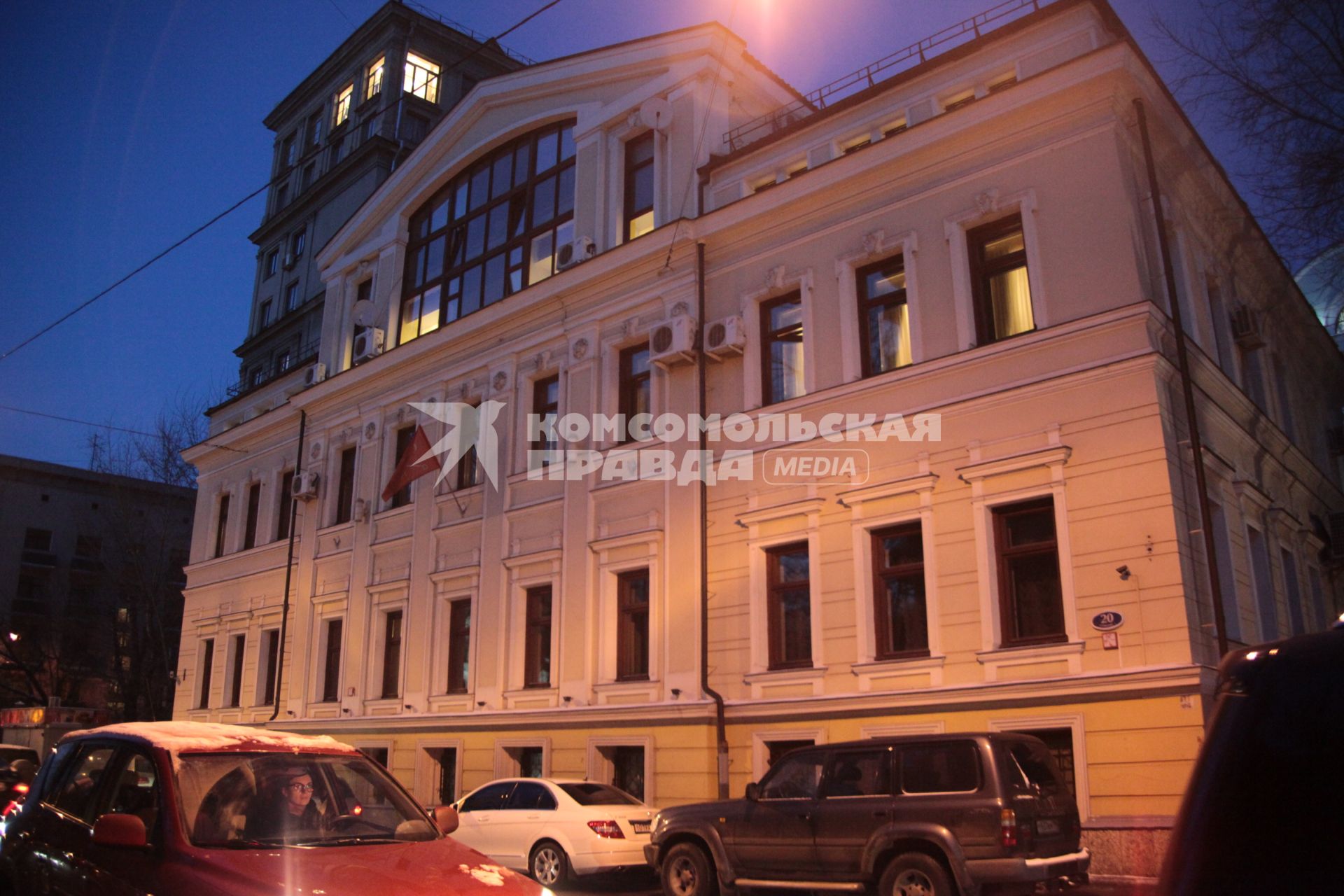 Представительство Правительства Санкт-Петербурга в Москве. Спиридоновка 20 стр 1. 6 декабря 2010 года.