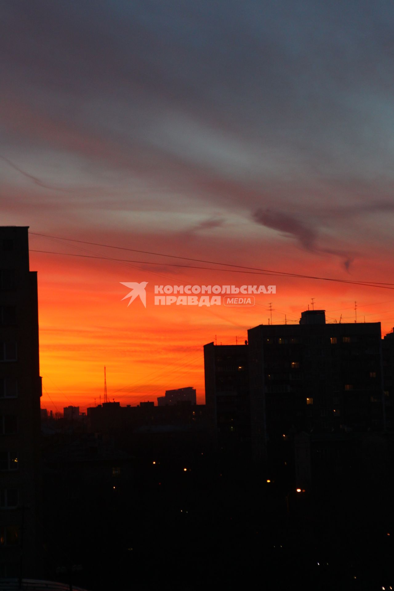 г Москва. Город. Закат. Дома