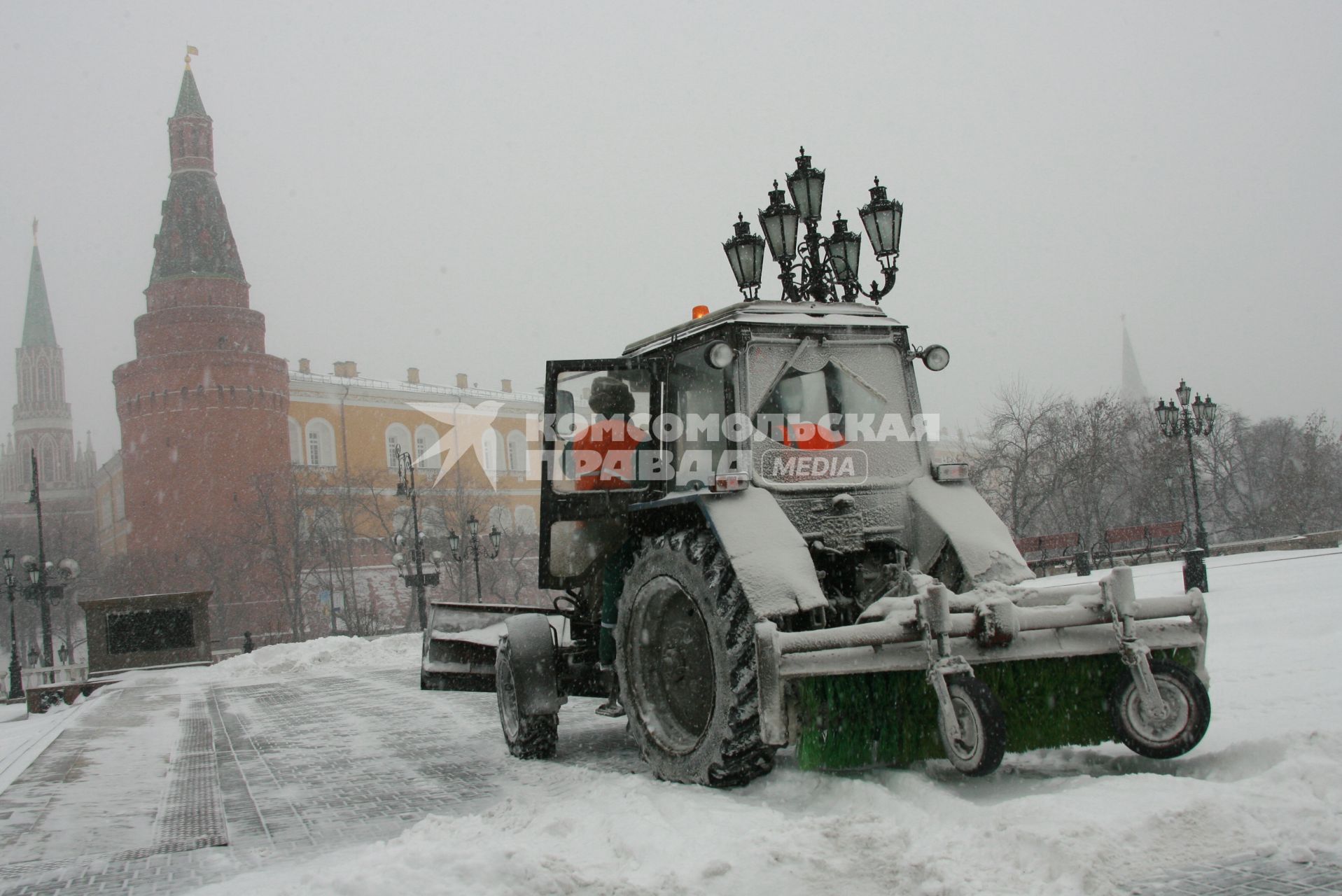 25 января 2007 года. Снегопад. Уборка снега.