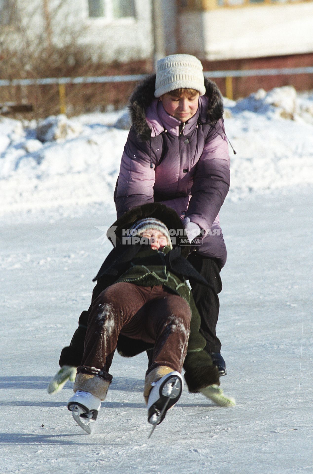 2 февраля 2009 года. Зима. Каток.