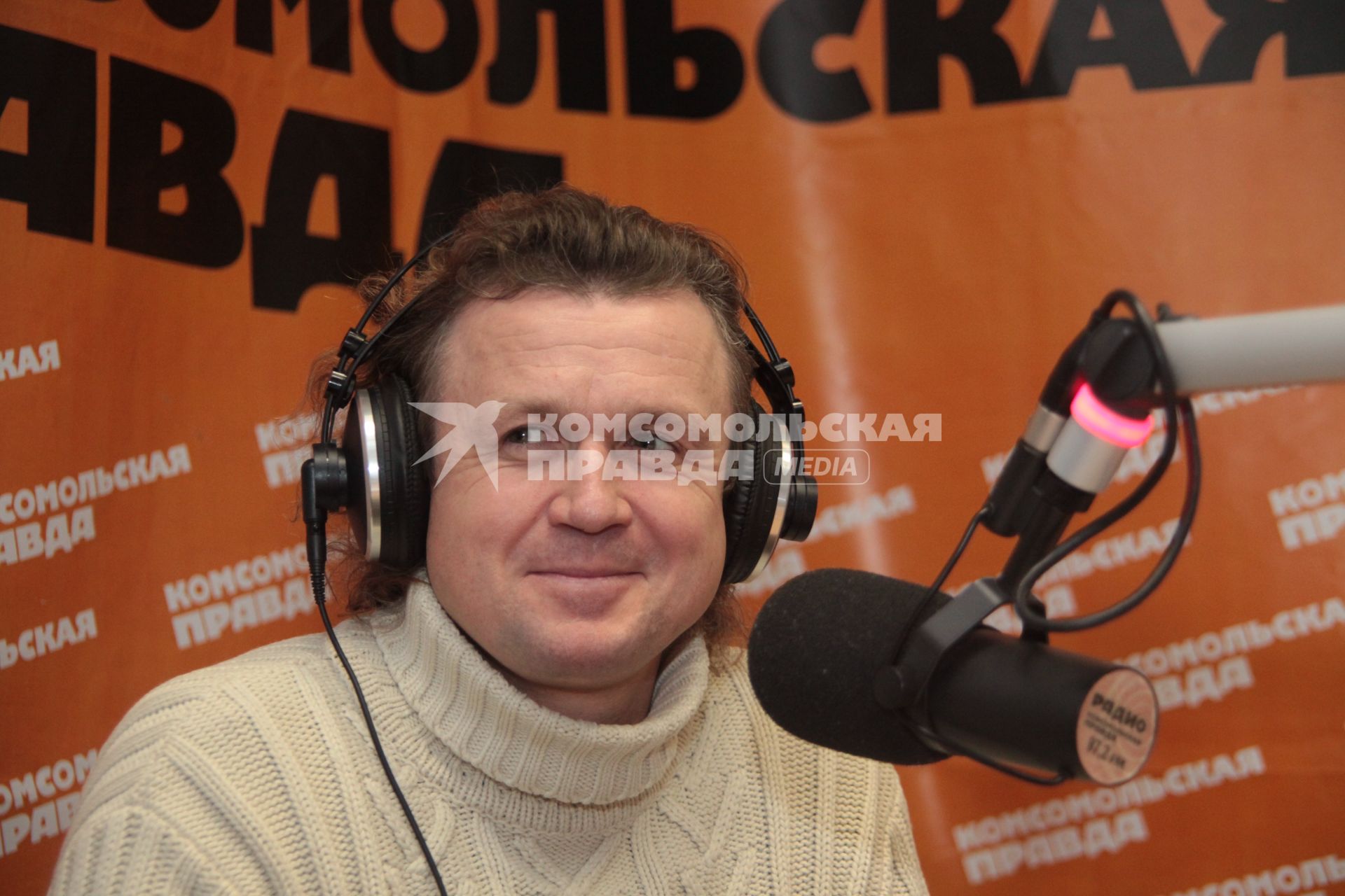 Дмитрий Волков эксрекодрсмен мира по плаванью  на РАДИО-КП, 26 ноября 2010 года.