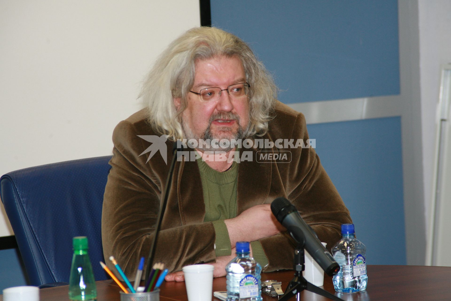 11 февраля 2010 года. Телеведущий Андрей Максимов.