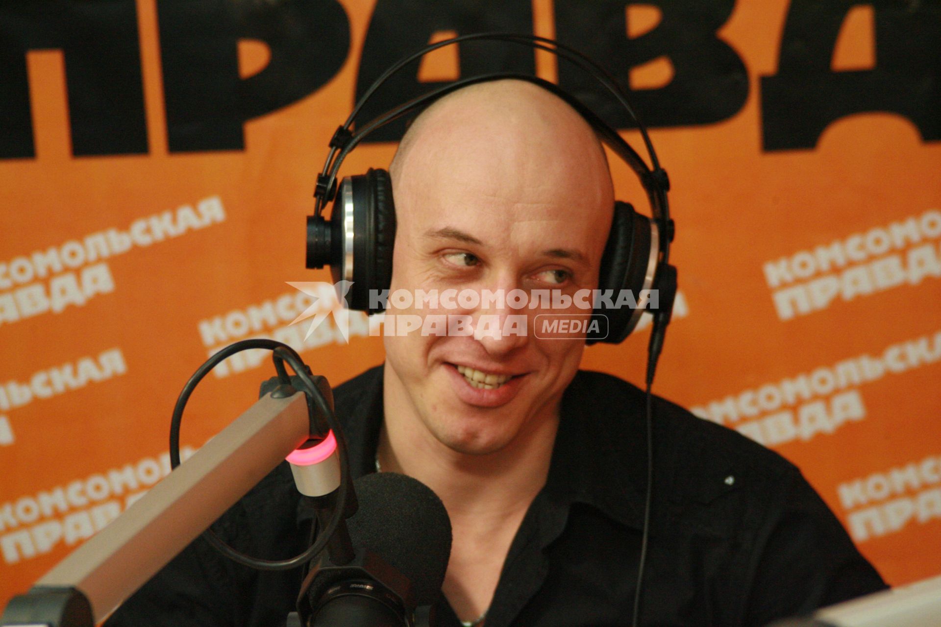 16 февраля 2010 года. Автор и исполнитель Денис Майданов в КП.