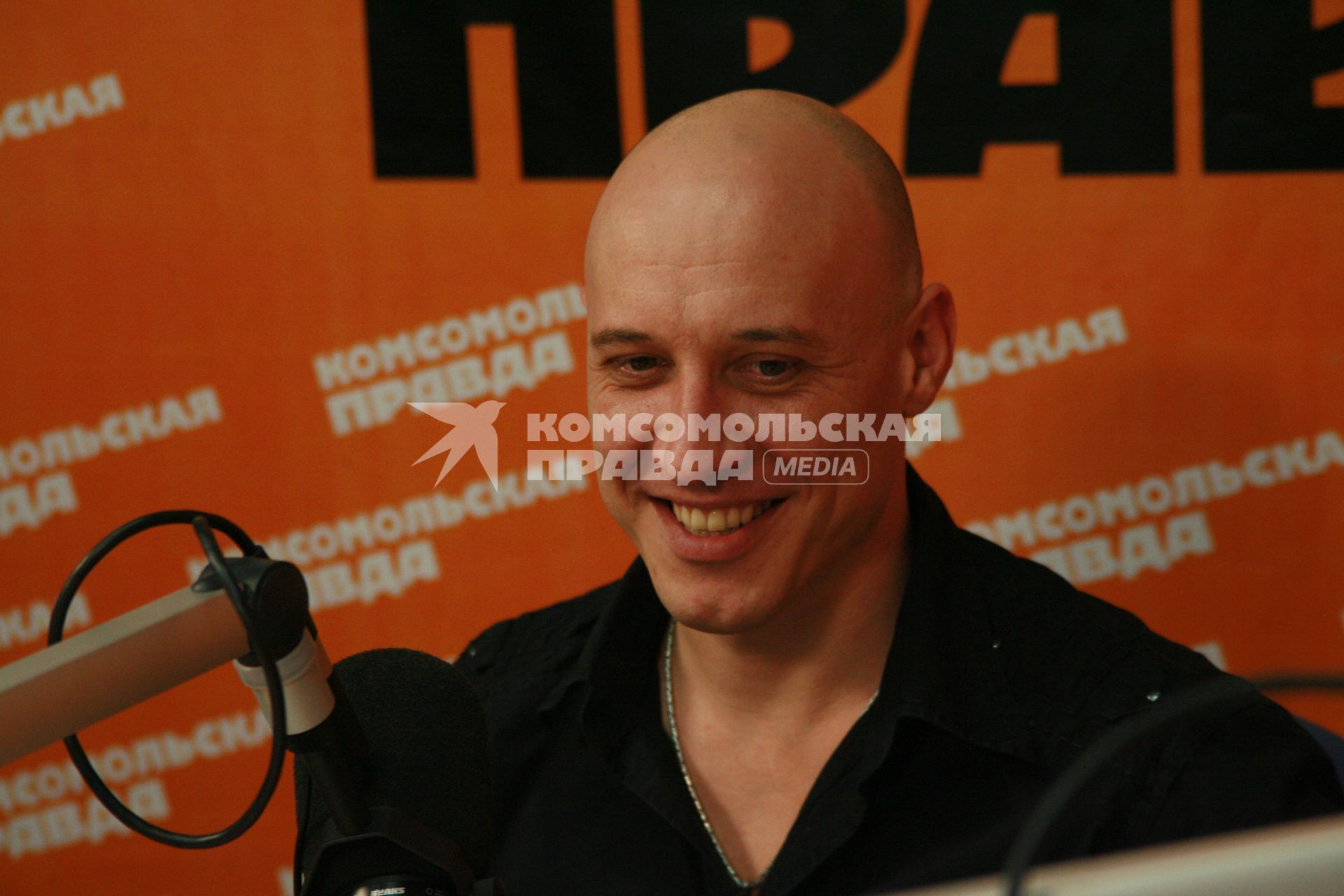 16 февраля 2010 года. Автор и исполнитель Денис Майданов в КП.